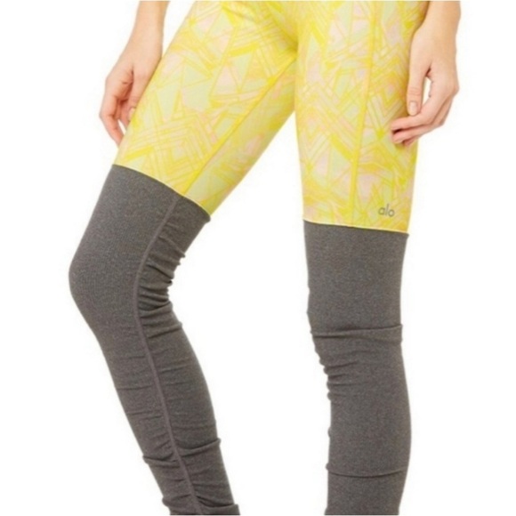 ALO Yoga Goddess Indio Zest High Waist Leggings Yellow Geometric & Gray Ribbed - Picture 16 of 16